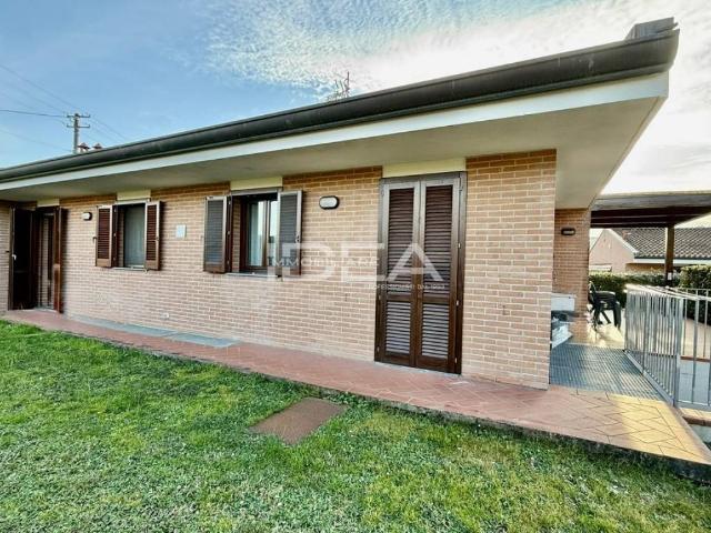 Villa in vendita a Lucca LU