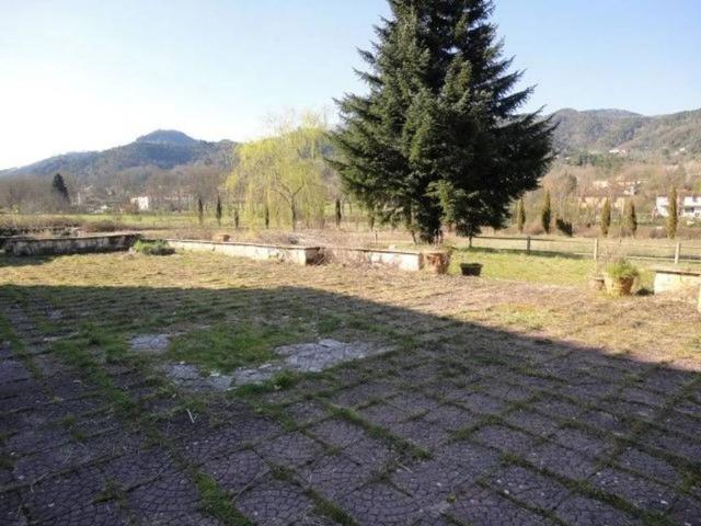 Villa in vendita a Lucca LU