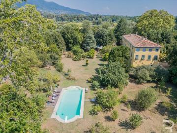 Villa in vendita a Lucca LU
