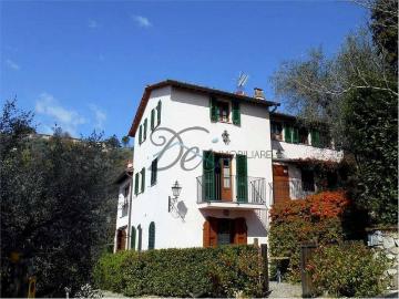 Villa in vendita a Lucca LU