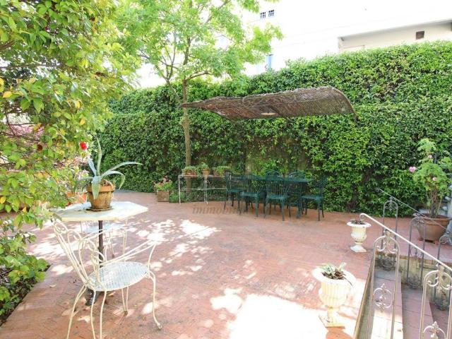 Villa in vendita a Lucca LU