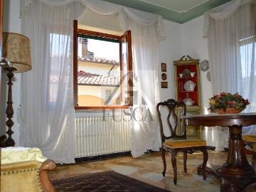 Villa in vendita a Lucca LU