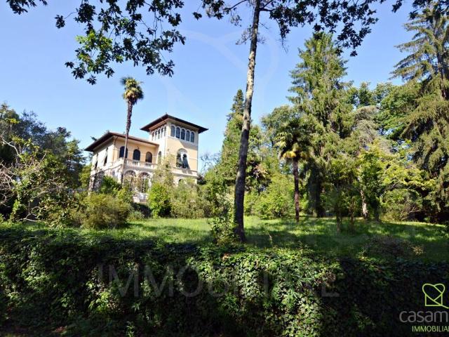 Villa in vendita a Lucca LU
