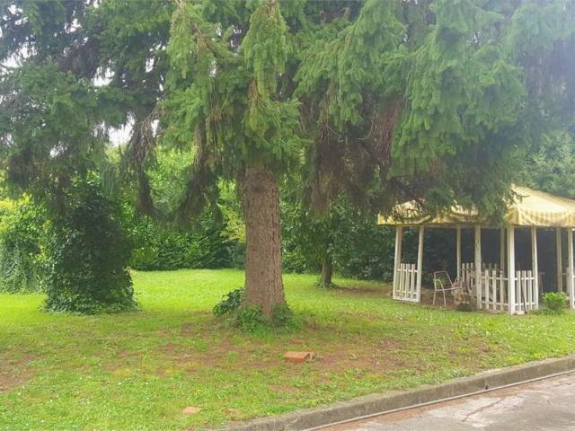 Villa in vendita a Lucca LU
