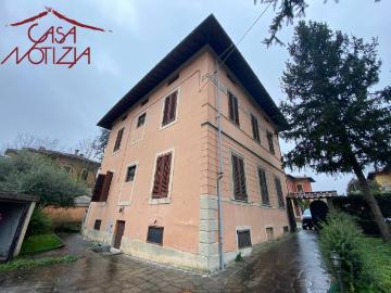 Villa in vendita a Lucca LU