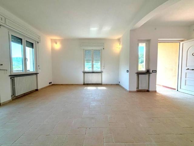 Villa in vendita a Lucca LU