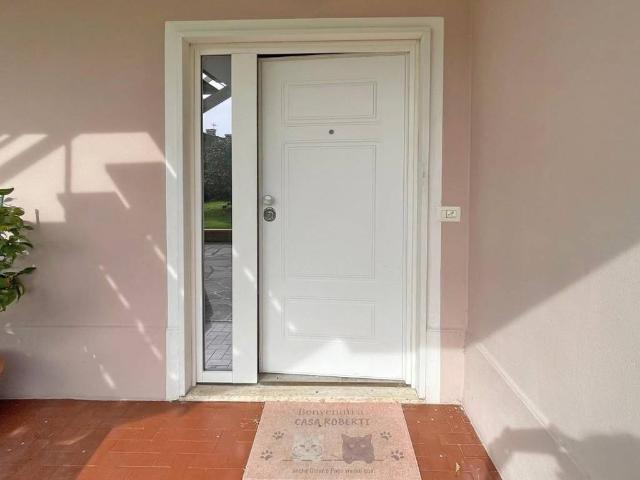 Villa in vendita a Lucca LU