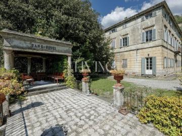 Villa in vendita a Lucca LU