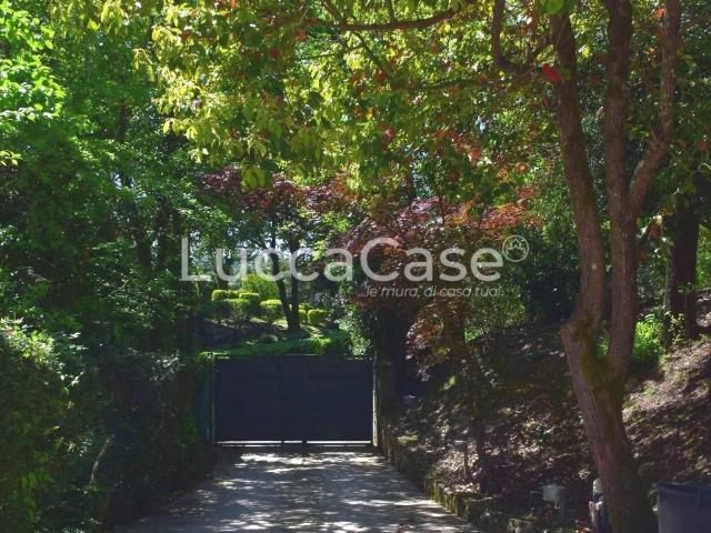 Villa in vendita a Lucca LU