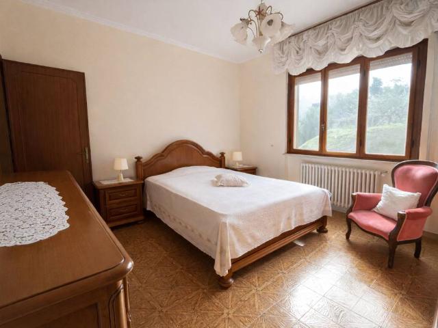 Villa in vendita a Lucca LU