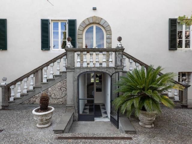 Villa in vendita a Lucca LU