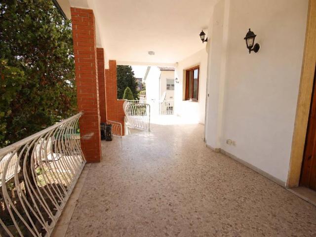 Villa in vendita a Lucca LU
