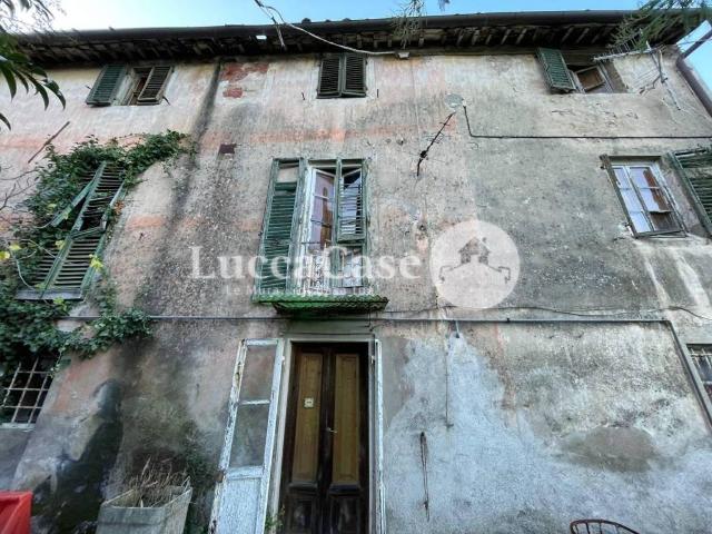 Villa in vendita a Lucca LU