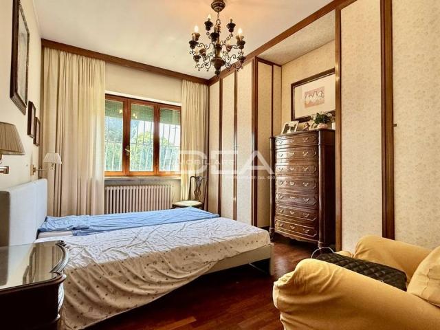 Villa in vendita a Lucca LU