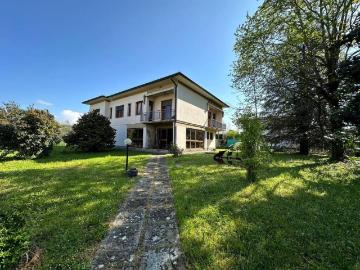 Via dei Mammini, Verciano, Lucca Toscana, Toscana