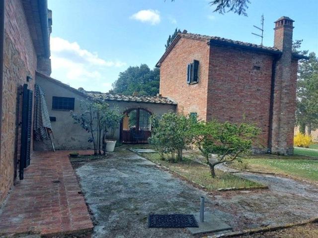 Villa in vendita a Lucignano AR