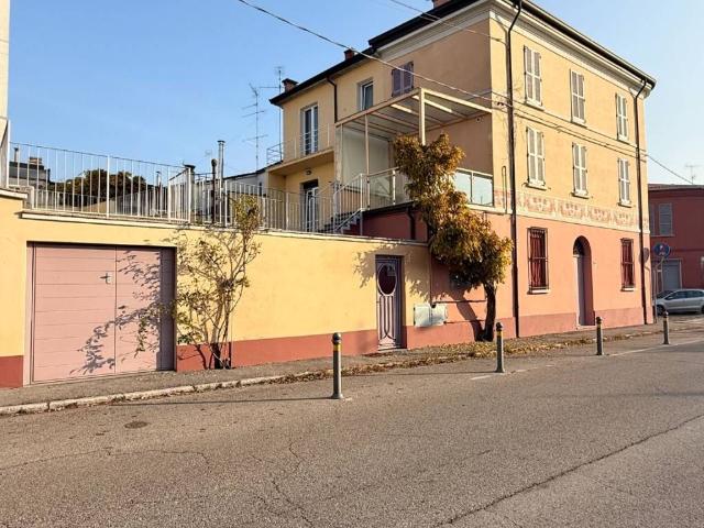 Villa in vendita a Lugo RA