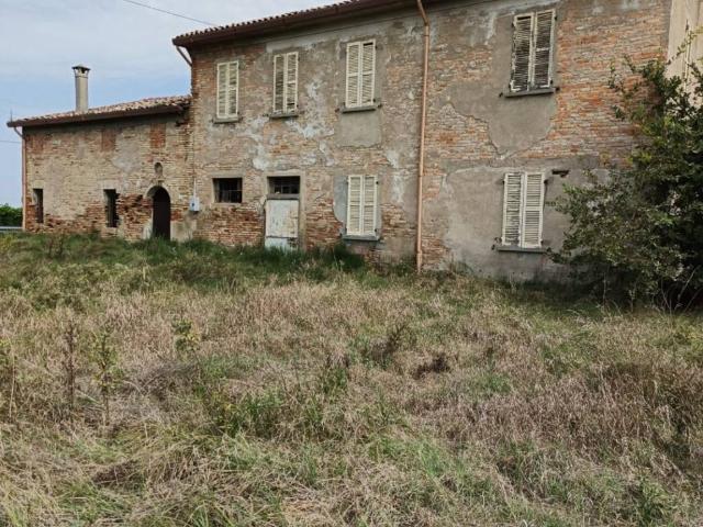 Villa in vendita a Lugo RA