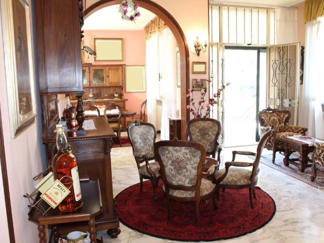 Villa in vendita a Lugo RA