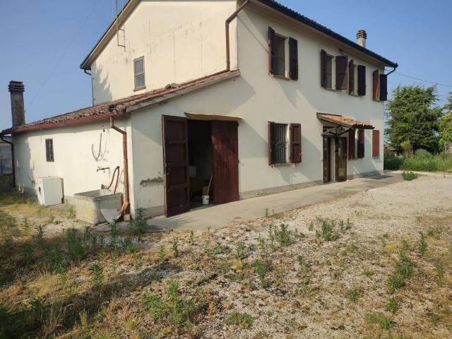 Villa in vendita a Lugo RA