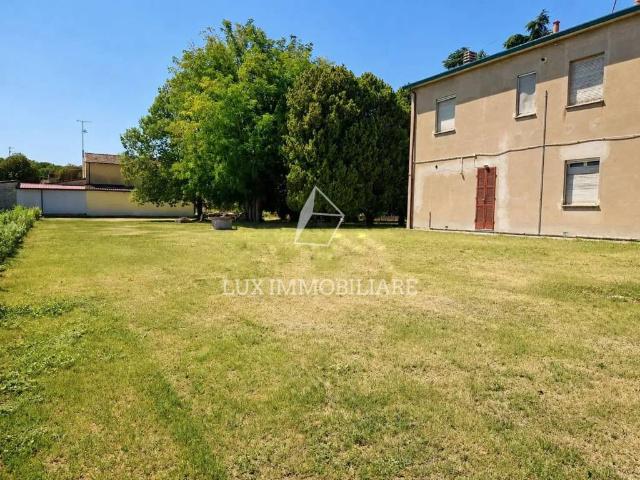 Villa in vendita a Lugo RA