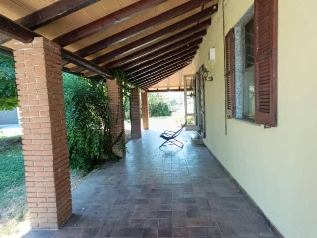 Villa in vendita a Lungavilla PV