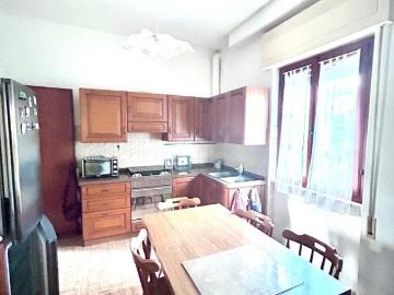Villa in vendita a Luni SP