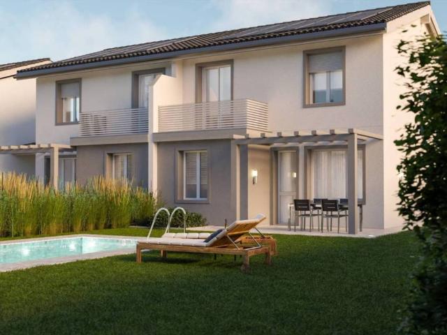 Villa in vendita a Lurate Caccivio CO