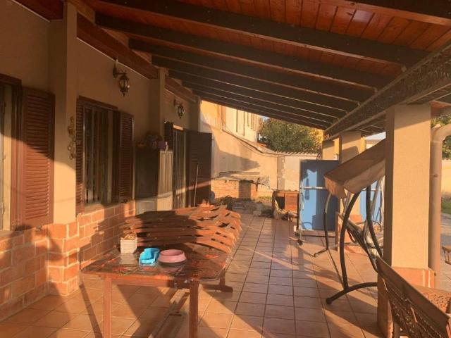 Villa in vendita a Motta de' Conti VC
