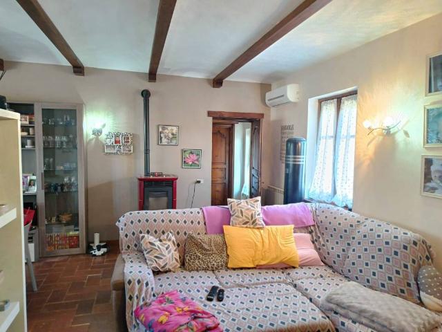 Villa in vendita a Motta de' Conti VC