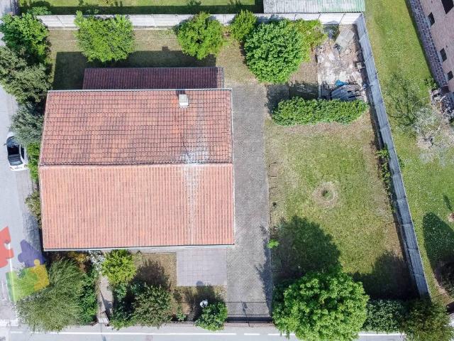 Villa in vendita a Motta Visconti MI