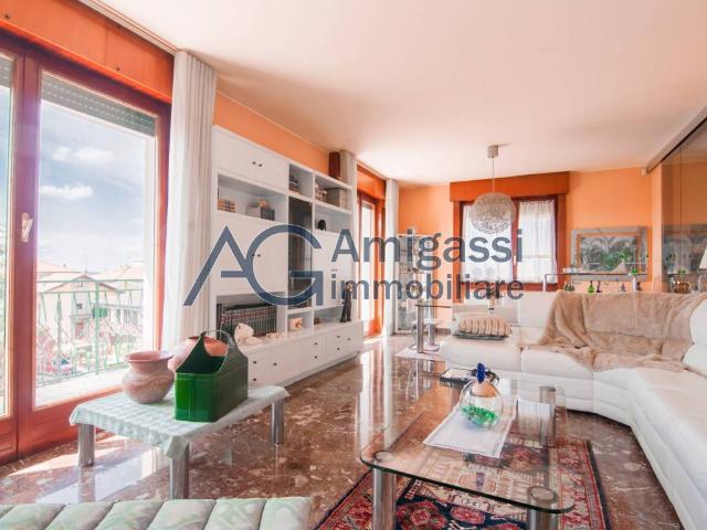 Villa in vendita a Mozzo BG