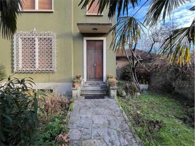 Villa in vendita a Mozzate CO