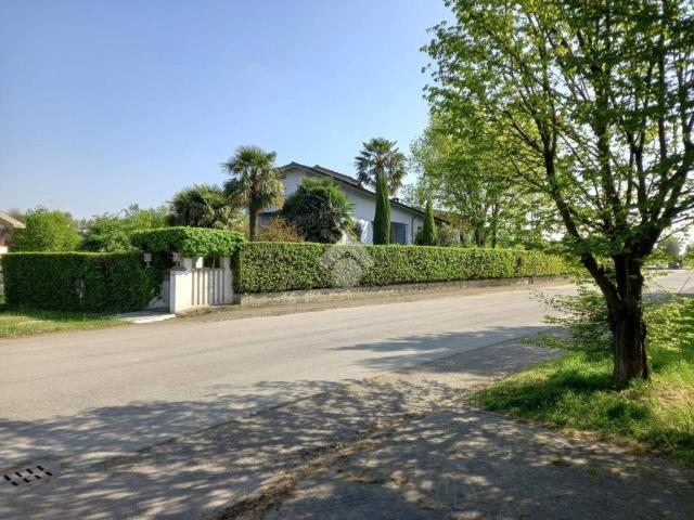 Villa in vendita a Mozzanica BG