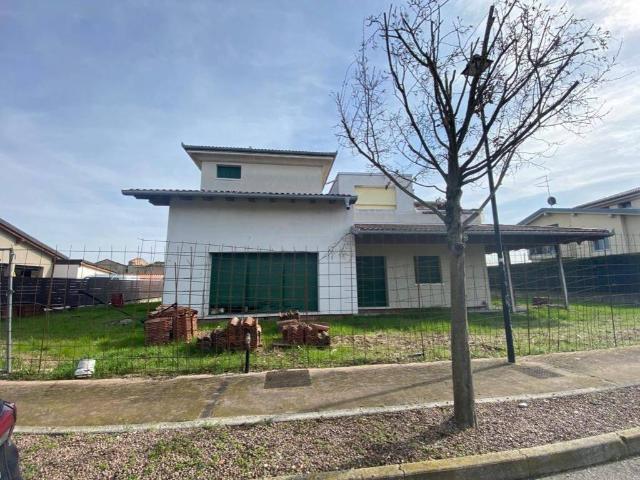 Villa in vendita a Mozzecane VR