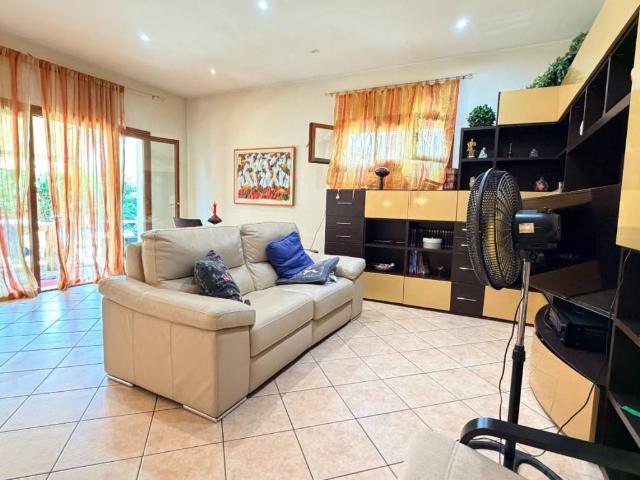 Villa in vendita a Modena MO