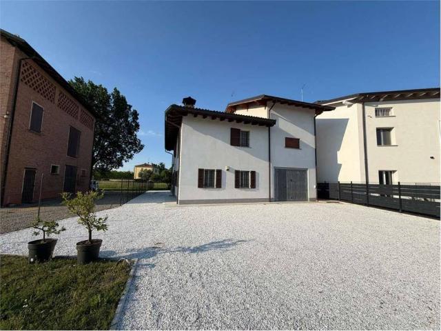 Villa in vendita a Modena MO
