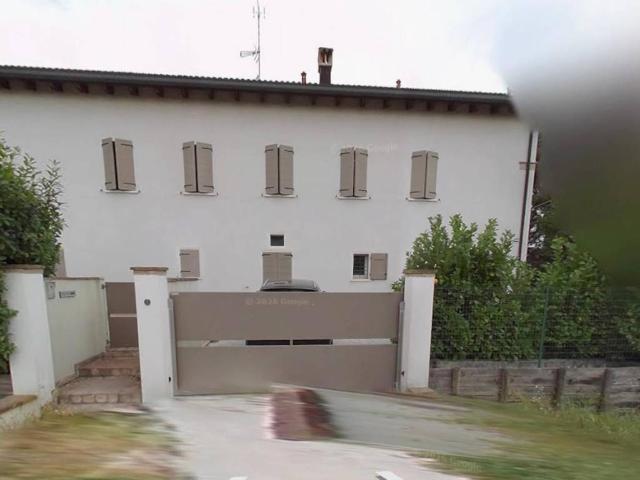 Villa in vendita a Modena MO