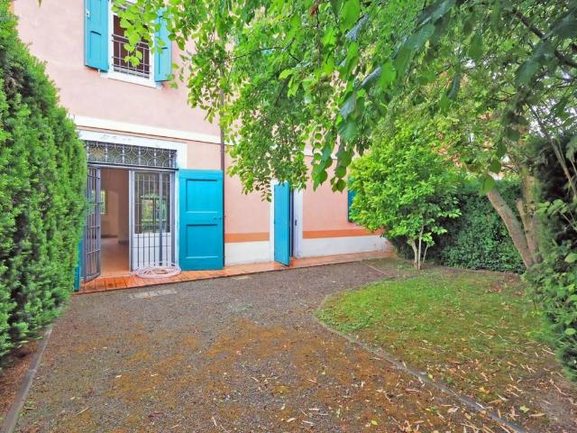 Villa in vendita a Modena MO