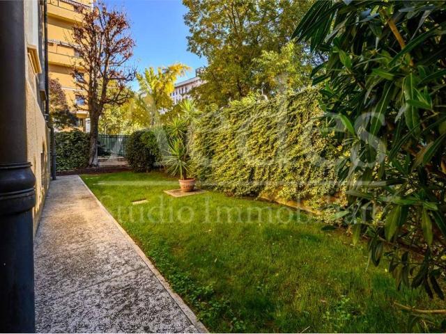 Villa in vendita a Modena MO