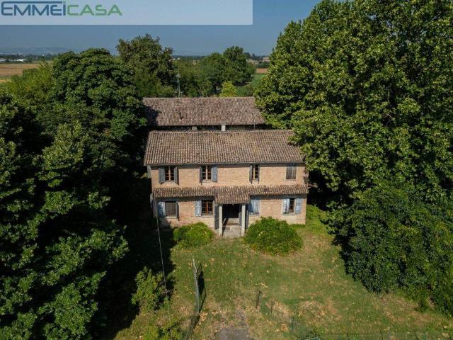 Villa in vendita a Modena MO