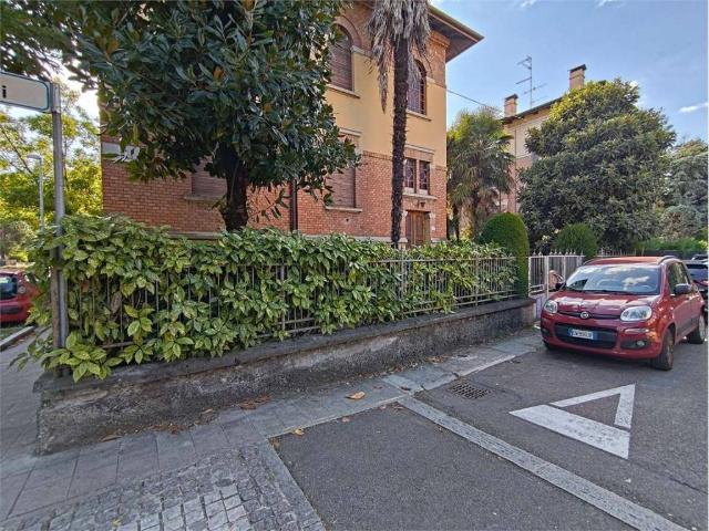 Villa in vendita a Modena MO