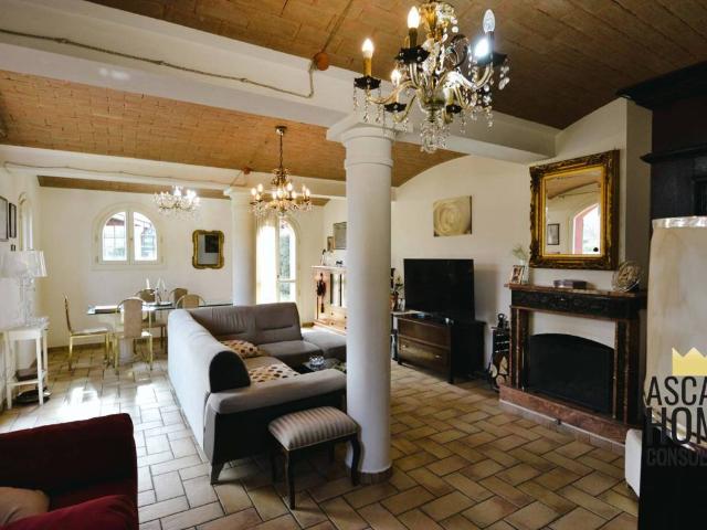 Villa in vendita a Modena MO
