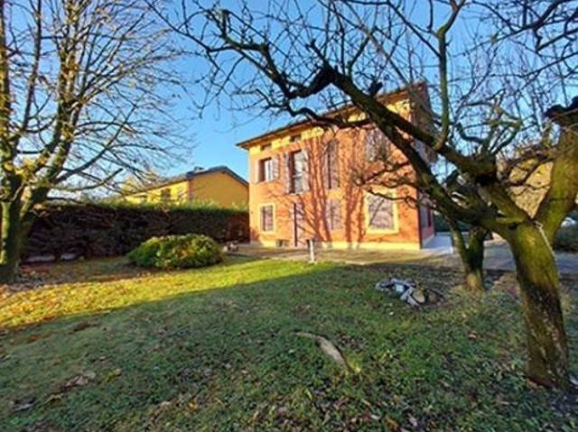 Villa in vendita a Modena MO