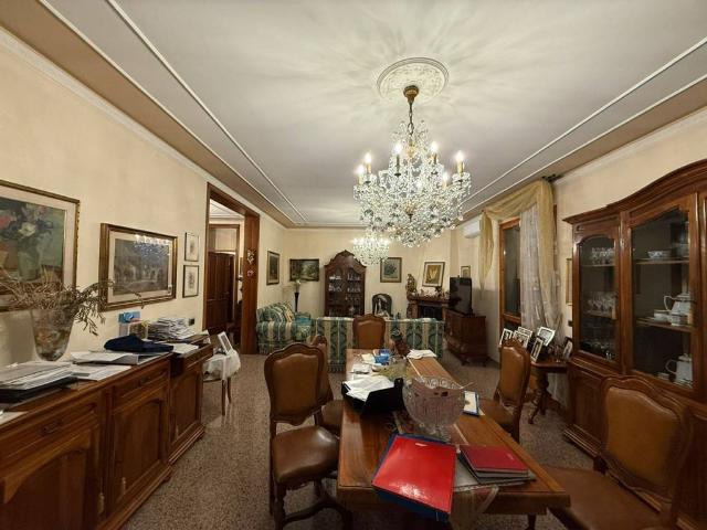 Villa in vendita a Modena MO