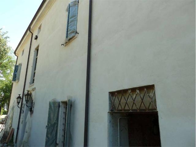 Villa in vendita a Modena MO