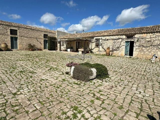Villa in vendita a Modica RG