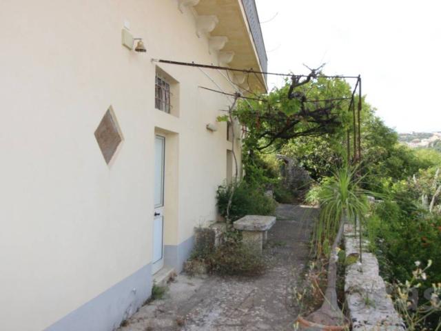 Villa in vendita a Modica RG