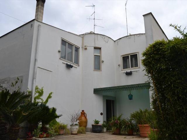 Villa in vendita a Modugno BA