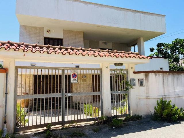 Villa in vendita a Mola di Bari BA